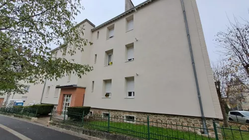 
            Location appartement T4  75.10m²  à Reims  (51100)  - ER.00212
            