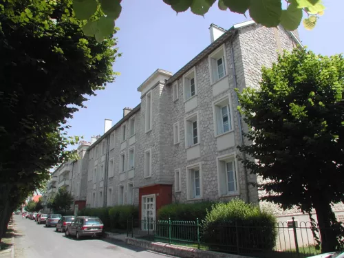 
            Location appartement T4  75.52m²  à Reims  (51100)  - ER.00422
            