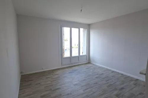 
            Achat appartement T4  66.00m²  à Reims  (51100)  - ER.00995
            