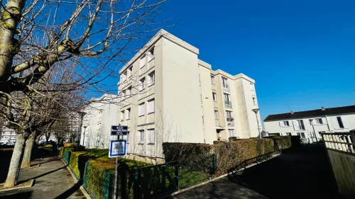 
            Location appartement T2  49.92m²  à Reims  (51100) - déjà  loué   - ER.08796
            
