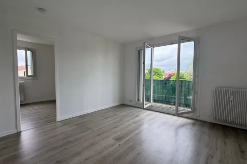 
            Achat appartement T2  52.00m²  à Reims  (51100)  - ER.08928
            