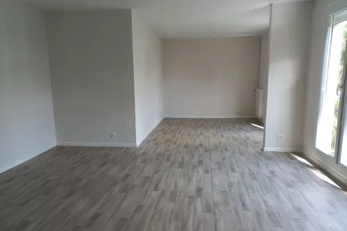 
            Achat appartement T4  84.00m²  à Reims  (51100)  - ER.10972
            