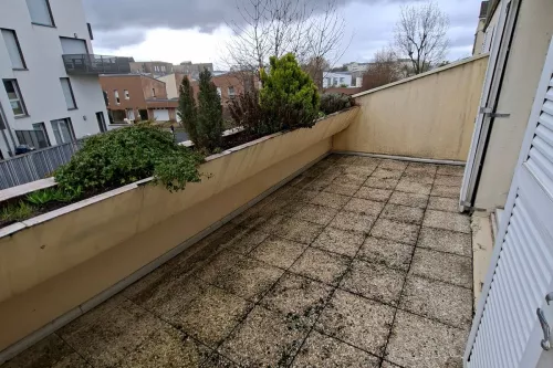
            Achat appartement T3  77.00m²  à Reims  (51100)  - ER.11286
            