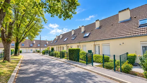 
            Location maison T1  36.98m²  à Reims  (51100)  - ER.11835
            