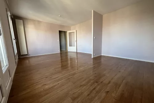 
            Achat appartement T5  89.00m²  à Reims  (51100)  - ER.12186
            