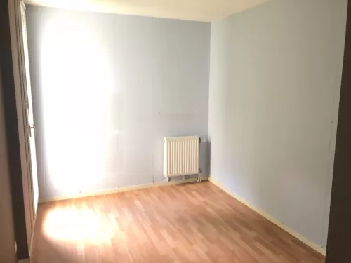 
            Location appartement T4  91.29m²  à Reims  (51100)  - ER.14626
            