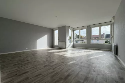 
            Achat appartement T5  102.00m²  à Cormontreuil  (51350)  - ER.15610
            