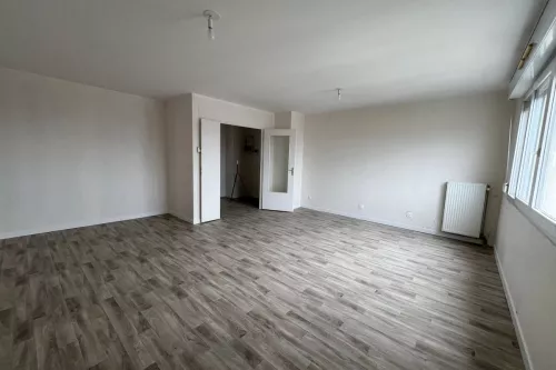 
            Achat appartement T4  87.00m²  à Reims  (51100)  - ER.16327
            