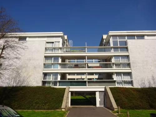 
            Location appartement T6  111.00m²  à Reims  (51100)  - ER.17353
            