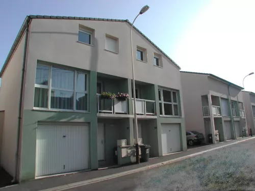 
            Location maison T4  92.39m²  à Reims  (51100)  - ER.18165
            