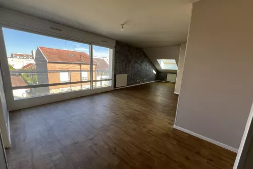 
            Achat appartement T3  67.00m²  à Reims  (51100)  - ER.18337
            