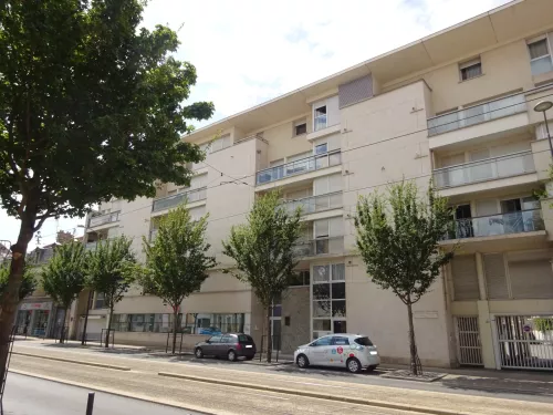 
            Location appartement T4  88.91m²  à Reims  (51100)  - ER.18416
            