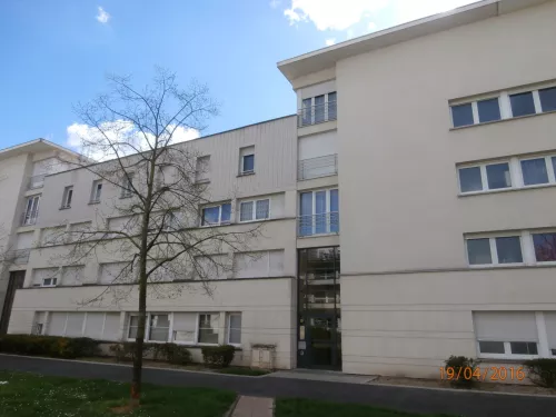 
            Location appartement T5  93.70m²  à Reims  (51100)  - ER.18784
            