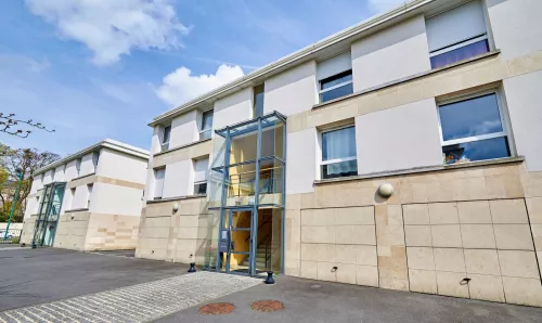 
            Location appartement T3  81.95m²  à Tinqueux  (51430)  - ER.18877
            