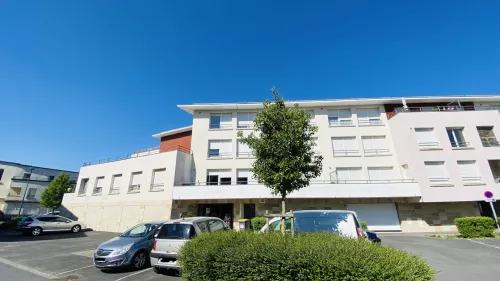 
            Location appartement T5  116.00m²  à Tinqueux  (51430)  - ER.22437
            