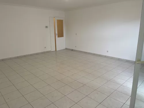 
            Location appartement T4  84.60m²  à Chalons-En-Champagne  (51000) - déjà  loué   - ER.25199
            