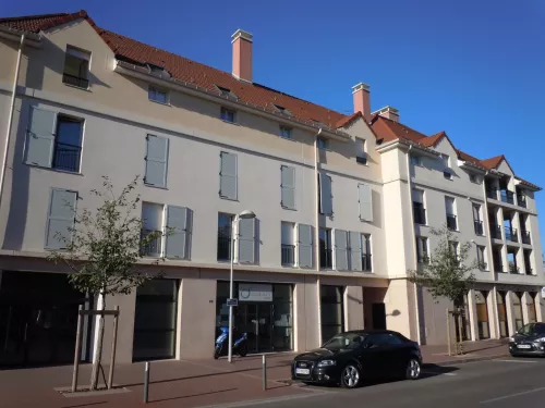 
            Location appartement T5  92.99m²  à Vitry-Le-Francois  (51300)  - ER.28591
            