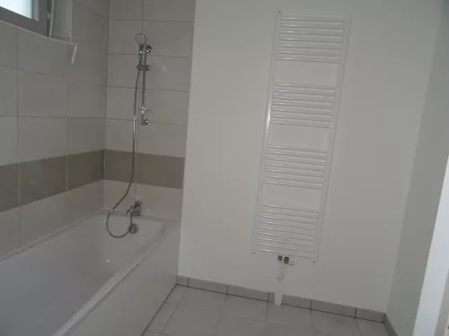 
            Location appartement T3  70.20m²  à Reims  (51100)  - ER.32966
            