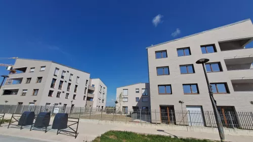 
            Location appartement T4  81.70m²  à Betheny  (51450)  - ER.36145
            
