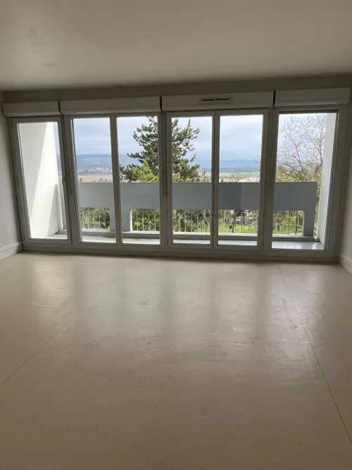 
            Location appartement T3  66.00m²  à Epernay  (51200)  - ER.62497
            