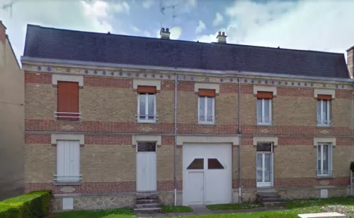 
            Location appartement T3  59.00m²  à Fere-Champenoise  (51230)  - ER.65528
            