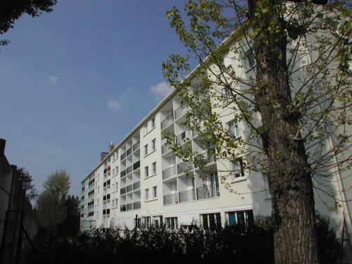 
            Location box  15.30m²  à Reims  (51100)  - ER.G0042.04006
            