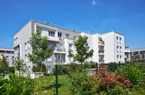 
            Location parking  12.00m²  à Corbeil-Essonnes  (91100)  - ER.G1387.01003
            