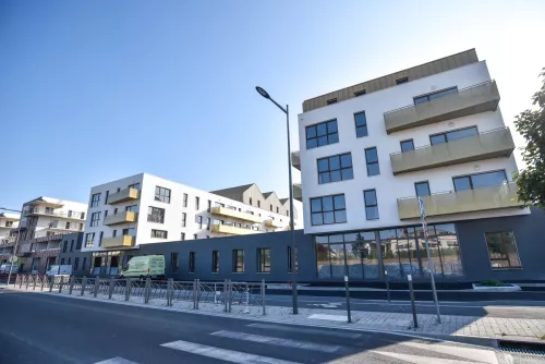 
            Location box  12.50m²  à Reims  (51100)  - ER.G2074.01054
            