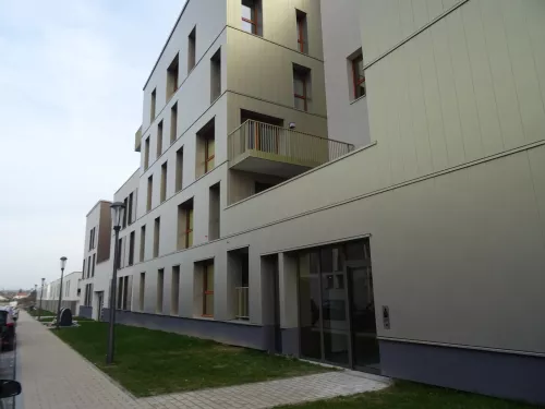 
            Location parking  13.00m²  à Reims  (51100)  - ER.G2163.01028
            