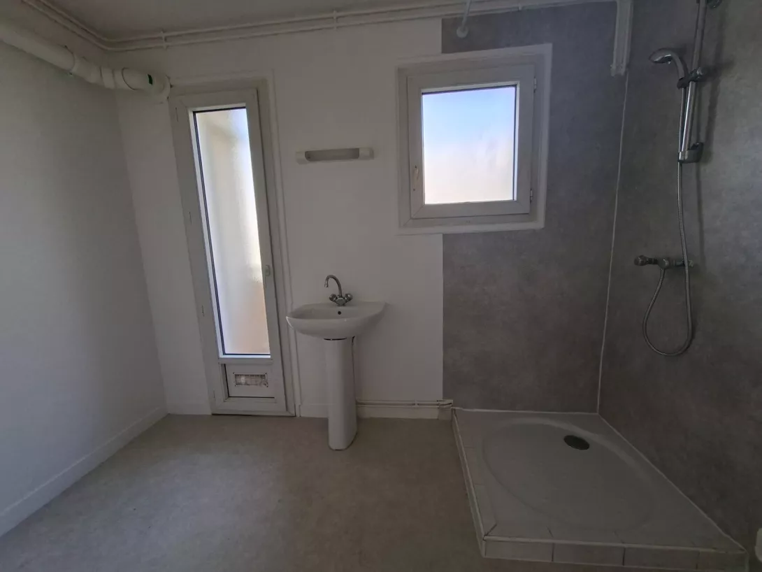  Achat appartement T2  45.72m²  à Reims  (51100)  - ER.00793 - Galerie 3 - Ouvrir l'image en pleine taille