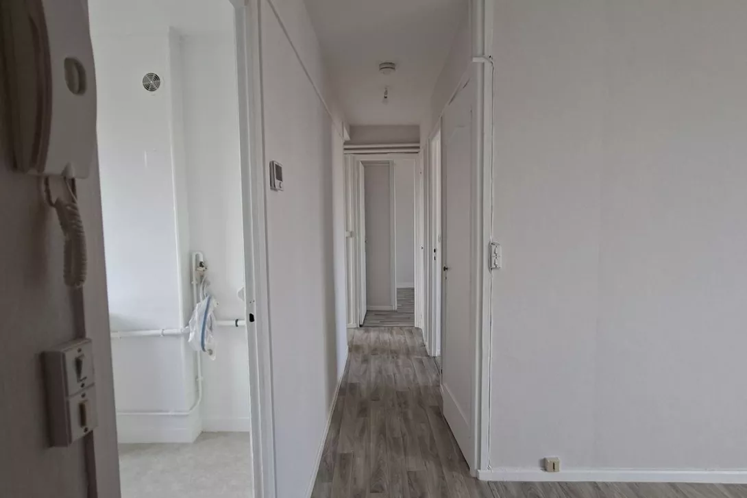  Achat appartement T4  66.00m²  à Reims  (51100)  - ER.00995 - Galerie 3 - Ouvrir l'image en pleine taille