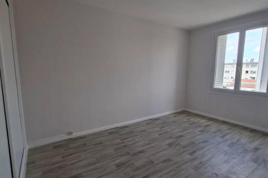  Achat appartement T4  66.00m²  à Reims  (51100)  - ER.00995 - Galerie 4 - Ouvrir l'image en pleine taille
