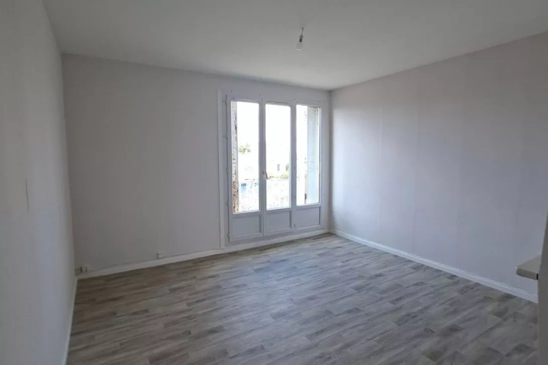  Achat appartement T4  66.00m²  à Reims  (51100)  - ER.00995 - Galerie 1 - Ouvrir l'image en pleine taille