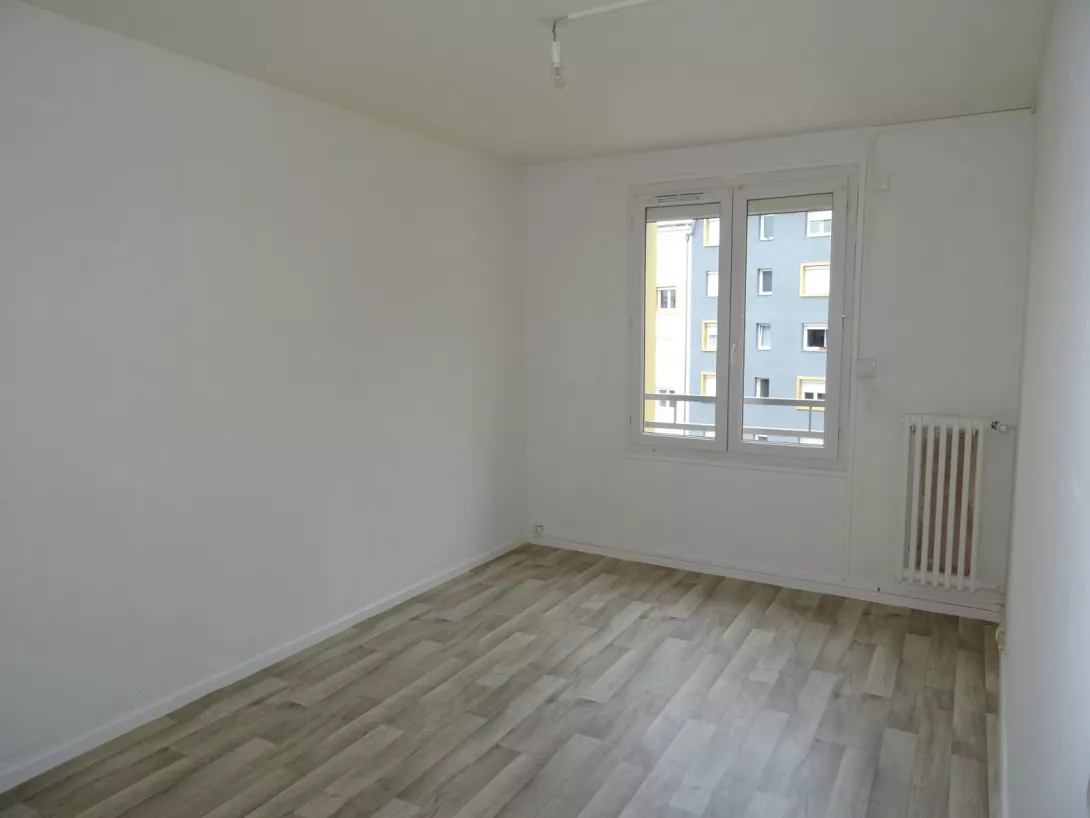  Location appartement T4  68.17m²  à Reims  (51100)  - ER.01182 - Galerie 2 - Ouvrir l'image en pleine taille