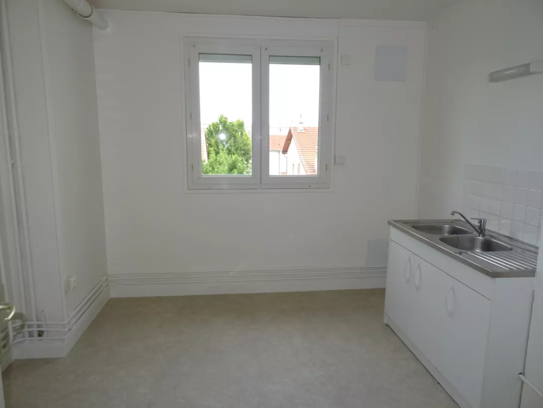  Location appartement T4  68.17m²  à Reims  (51100)  - ER.01182 - Galerie 4 - Ouvrir l'image en pleine taille