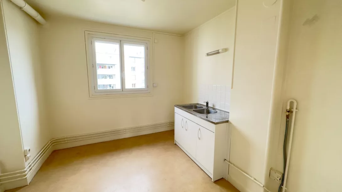  Location appartement T4  66.99m²  à Reims  (51100)  - ER.01243 - Galerie 5 - Ouvrir l'image en pleine taille