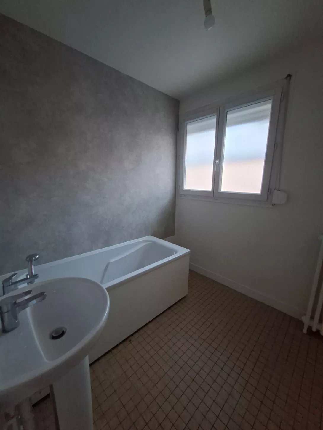  Achat appartement T5  78.55m²  à Tinqueux  (51430)  - ER.01841 - Galerie 4 - Ouvrir l'image en pleine taille