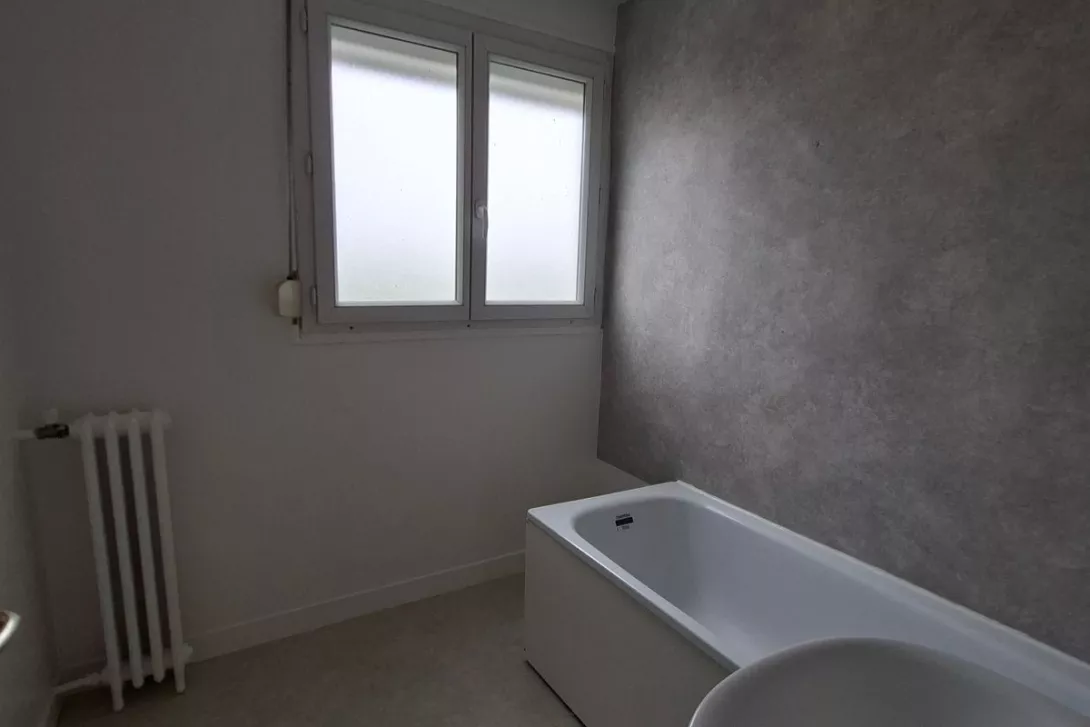  Achat appartement T4  65.00m²  à Tinqueux  (51430)  - ER.01844 - Galerie 5 - Ouvrir l'image en pleine taille