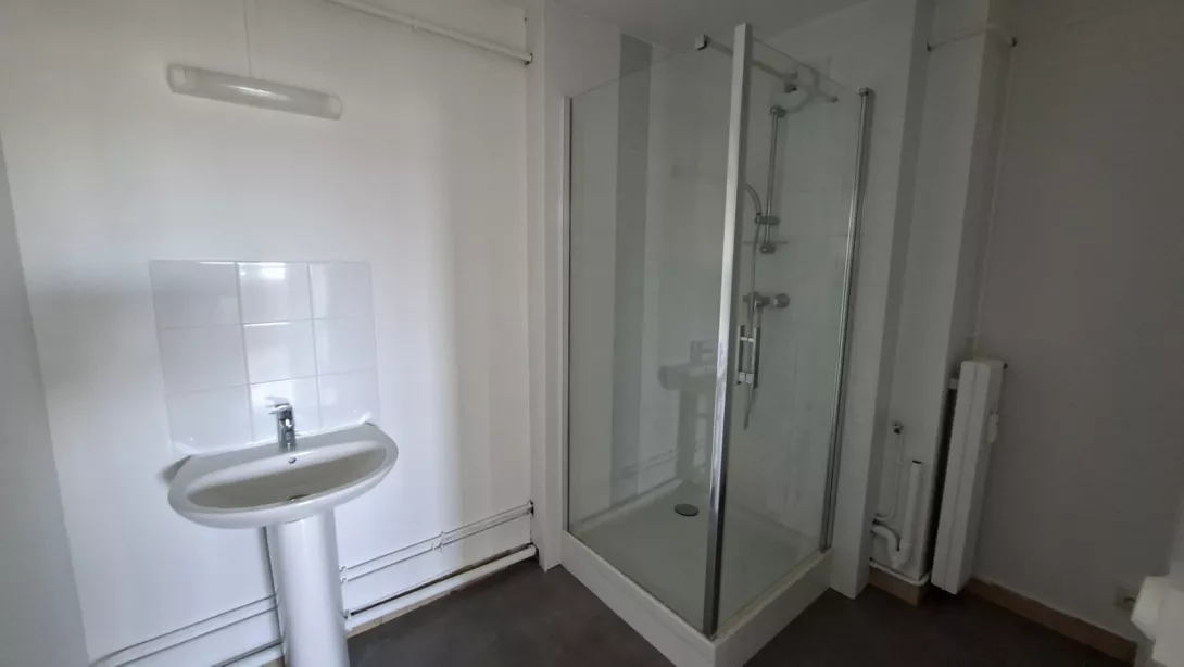  Location appartement T4  70.83m²  à Reims  (51100)  - ER.02196 - Galerie 4 - Ouvrir l'image en pleine taille