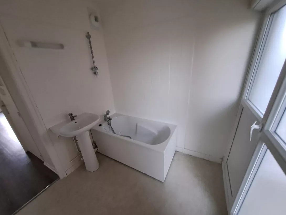  Location appartement T3  56.24m²  à Reims  (51100)  - déjà  loué   - ER.02285 - Galerie 5 - Ouvrir l'image en pleine taille