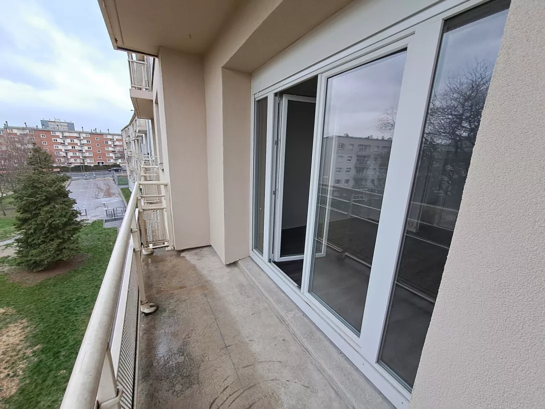  Location appartement T3  56.24m²  à Reims  (51100)  - déjà  loué   - ER.02285 - Galerie 6 - Ouvrir l'image en pleine taille