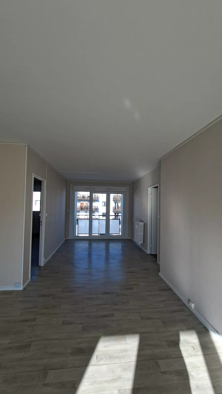  Location appartement T6  108.88m²  à Tinqueux  (51430)  - déjà  loué   - ER.02603 - Galerie 4 - Ouvrir l'image en pleine taille