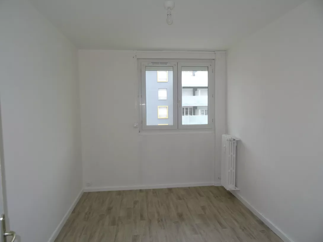  Location appartement T4  71.95m²  à Reims  (51100)  - ER.04027 - Galerie 3 - Ouvrir l'image en pleine taille