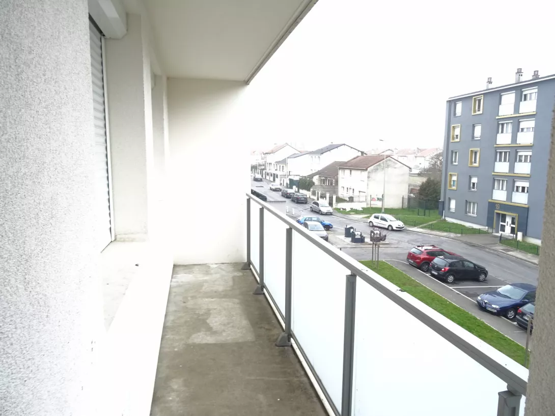  Location appartement T4  71.95m²  à Reims  (51100)  - ER.04027 - Galerie 1 - Ouvrir l'image en pleine taille