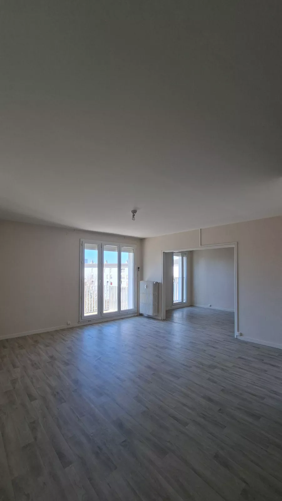  Location appartement T4  83.00m²  à Reims  (51100)  - ER.04620 - Galerie 4 - Ouvrir l'image en pleine taille
