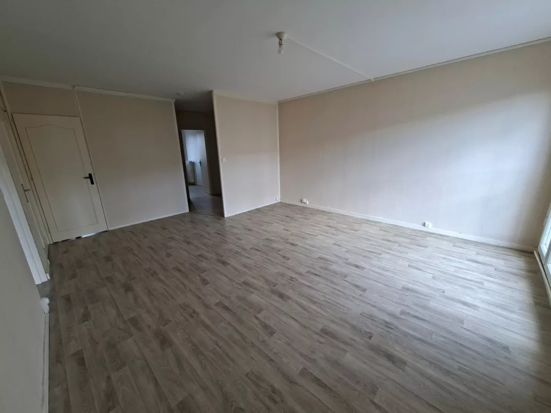  Location appartement T3  71.85m²  à Reims  (51100)  - ER.04707 - Galerie 8 - Ouvrir l'image en pleine taille