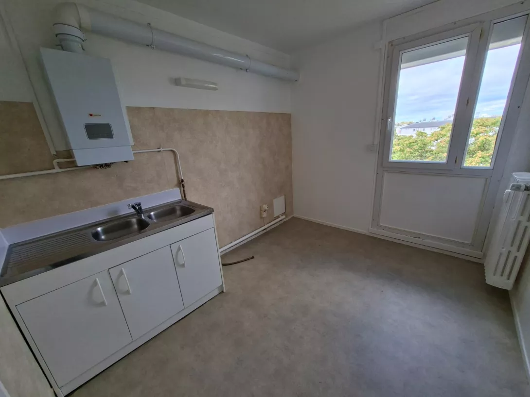  Location appartement T3  71.85m²  à Reims  (51100)  - ER.04707 - Galerie 9 - Ouvrir l'image en pleine taille