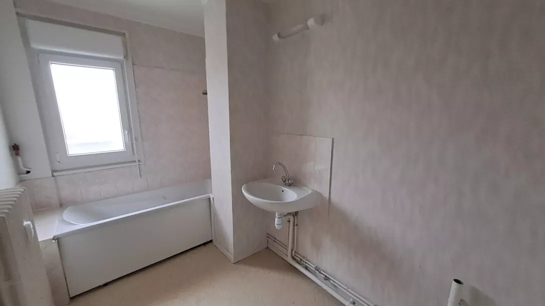  Location appartement T4  83.00m²  à Reims  (51100)  - ER.05554 - Galerie 5 - Ouvrir l'image en pleine taille