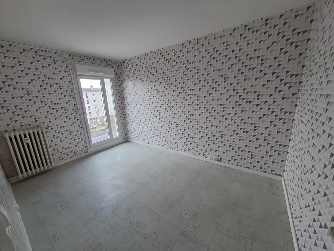  Location appartement T4  83.00m²  à Reims  (51100)  - déjà  loué   - ER.05724 - Galerie 5 - Ouvrir l'image en pleine taille