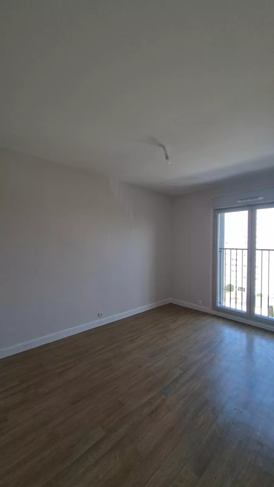  Location appartement T2  50.65m²  à Reims  (51100)  - ER.06570 - Galerie 5 - Ouvrir l'image en pleine taille